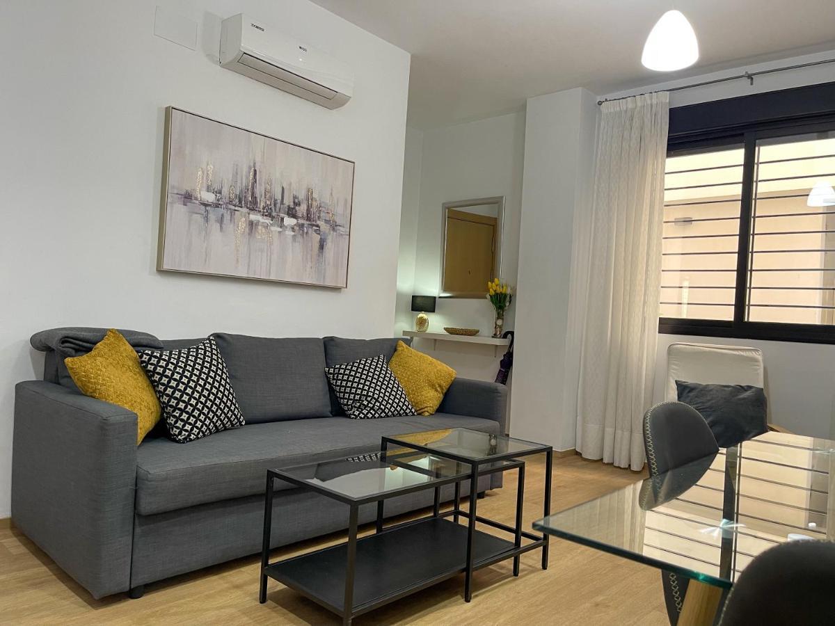 Quiet Apartment In The Heart Of Malaga Pool & Free Parking 外观 照片